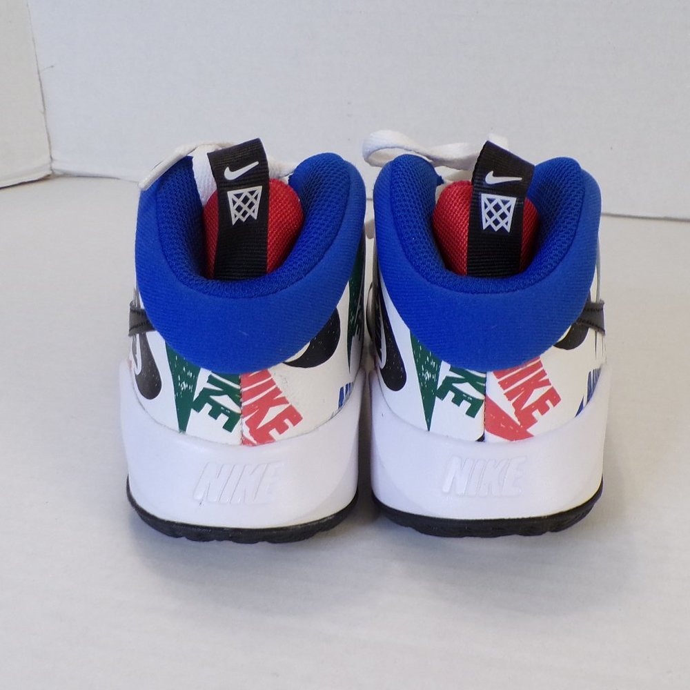 BRAND NEW NIKE TEAM HUSTLE D9 YOUTH MULTIPLE COLORED SNEAKERS - Picture 6 of 11